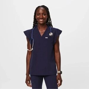 FIGS Scrub SET Navy Natal Flutter Top and Kade Cargo Pants